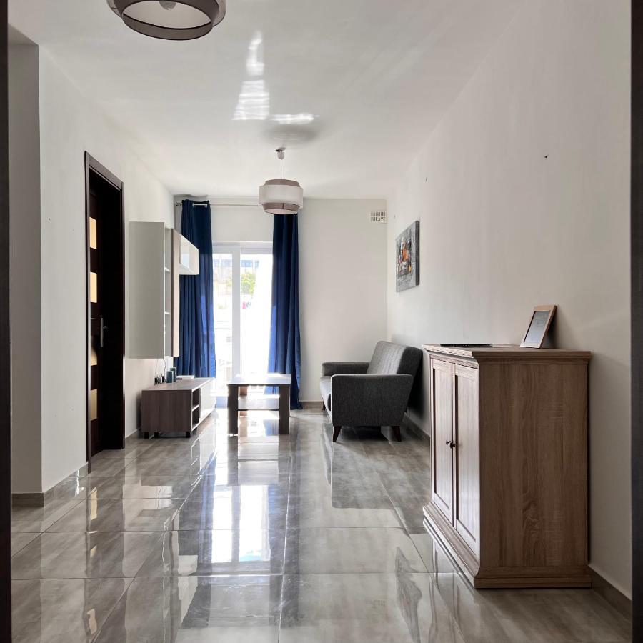 F3 Room 2, Private Room Two Single Beds Shared Bathroom Msida Luaran gambar